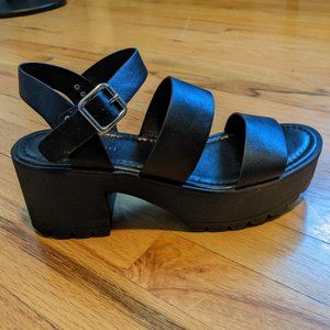 Madden Girl Coliee Platform Sandal - Black (Women's Size 8.5)